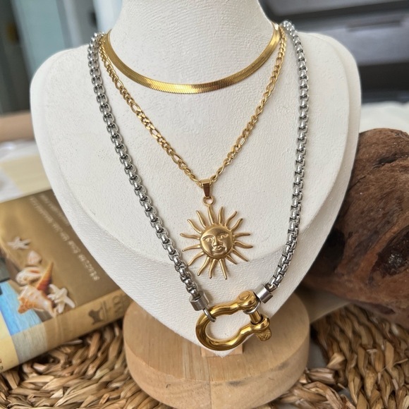 18k Gold Plated Sun Necklace Chain stainless steel womens jewelry NWT - Picture 5 of 5